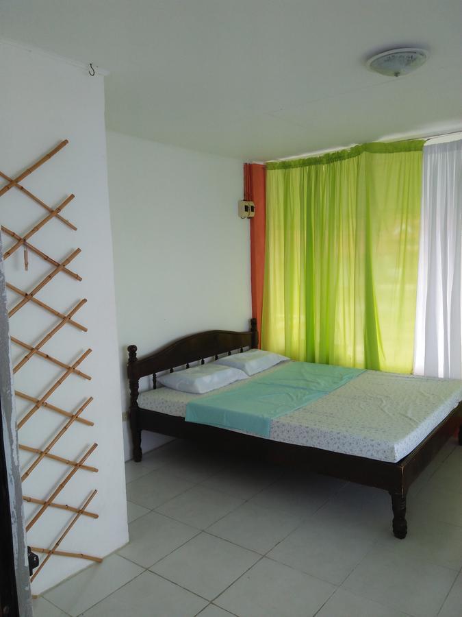 Mwr Pension House By Cocotel (Adults Only) Oslob Exterior foto